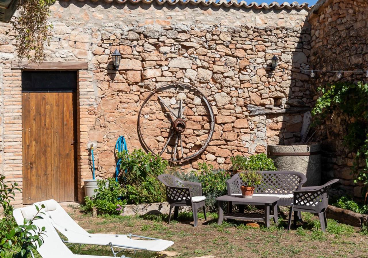 Masia Aubareda San Marti de Tous Bagian luar foto
